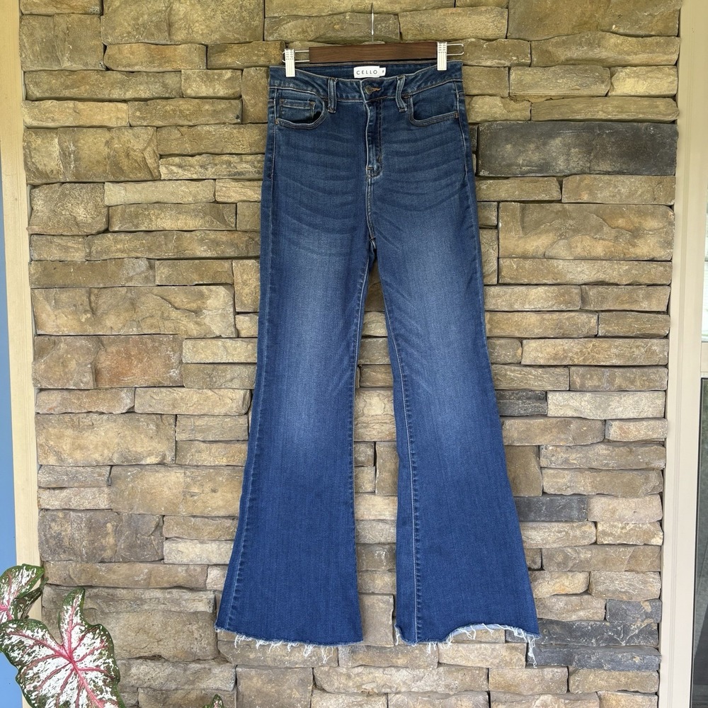 Cello Flare Leg Jeans High Waist Button Front Pockets Denim Blue Size 9 Fits 27"